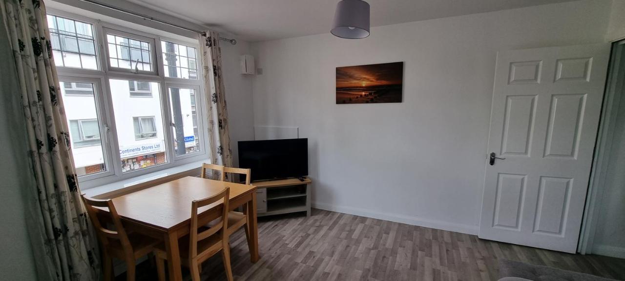 Ferienwohnung VH Premier Flat 3 Gillingham  Exterior foto